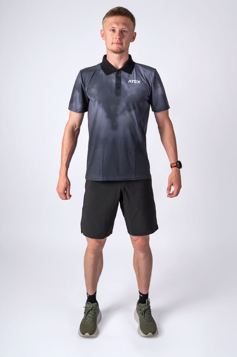 Camiseta deportiva con cuello