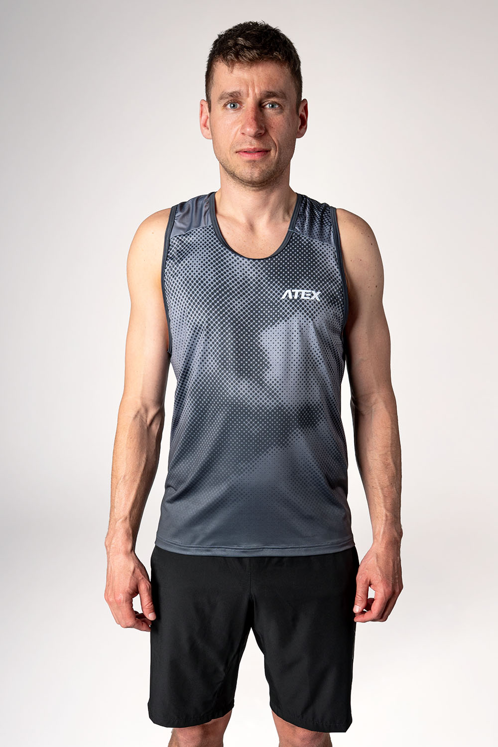 Atlhletic-running jersey without sleeves